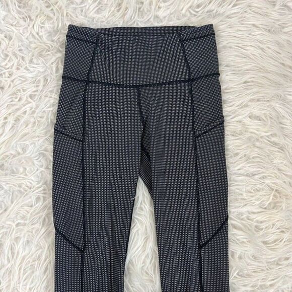 Lululemon Women's Leggings Wunder Polka Dot Size 4 Activewear Black & Grey - Picture 12 of 12